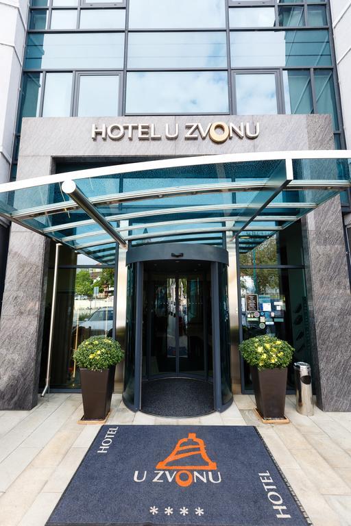 U Zvonu Hotel Plzeň Kültér fotó