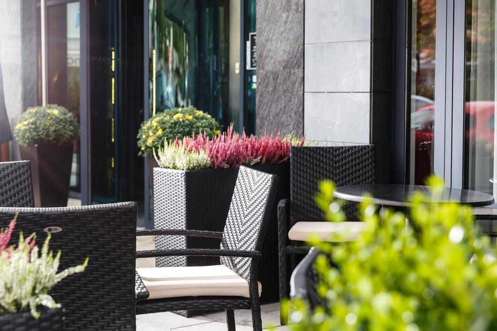 U Zvonu Hotel Plzeň Kültér fotó