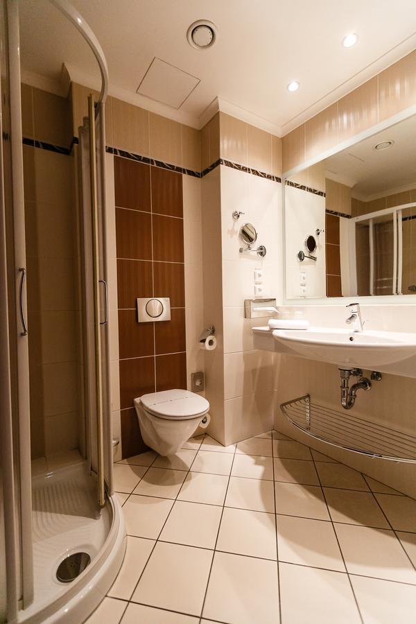 U Zvonu Hotel Plzeň Kültér fotó